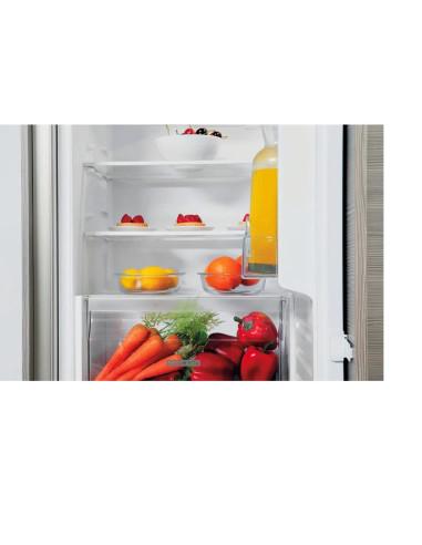 Whirlpool ARG 7341 - widok z boku