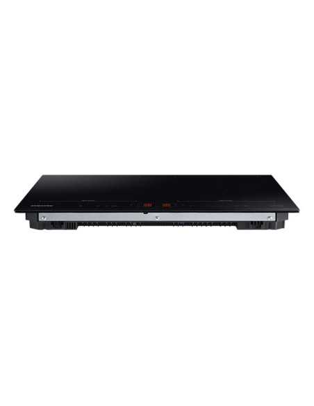 Samsung NZ 64B5066GK - widok z boku
