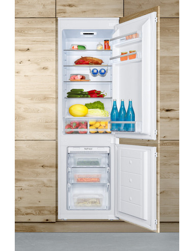Lodówka Amica BK3205.8i(E)STUDIO - widok z boku