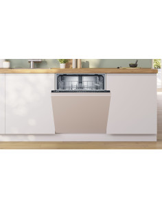 Zmywarka Bosch SMV 25AX06E - widok z przodu 2